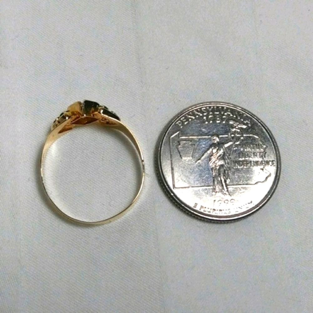 🌟18K Gold Ring Green Stones Princess Cut - Picture 3 of 7